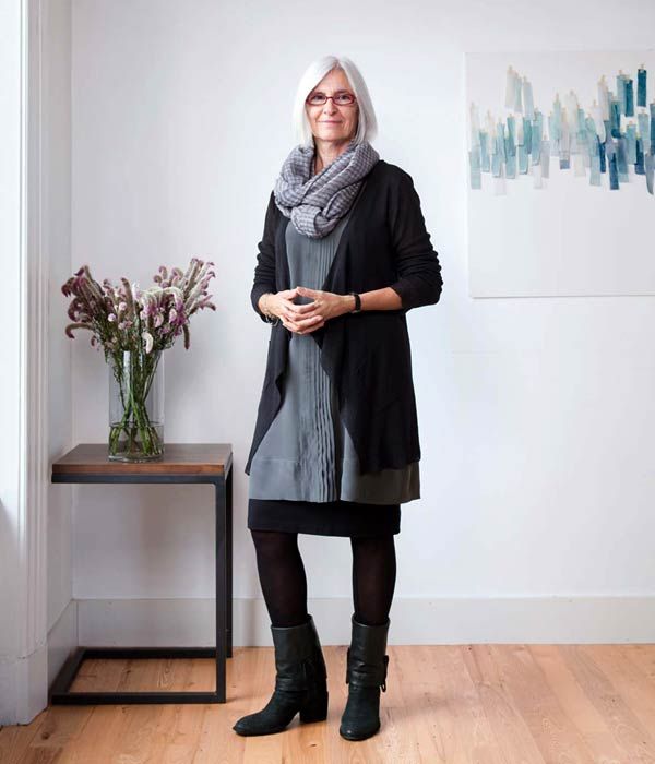 Eileen Fisher criadora de sua própria marca de moda, com o foco em moda sustentável